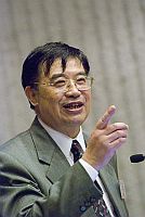 Prof. Liu Renhuai, Academician of CAE and Ex-President of Jinan University